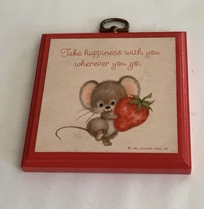 Vintage 80s Hallmark Mouse Strawberry Plaque Take Happiness With You - Picture 1 of 6