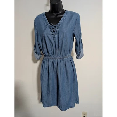 Vestido Mossimo Denim Cuello en V Manga con lengüeta enrollable Detalle de cordones Algodón Línea A Pequeño Foto 1 de 4