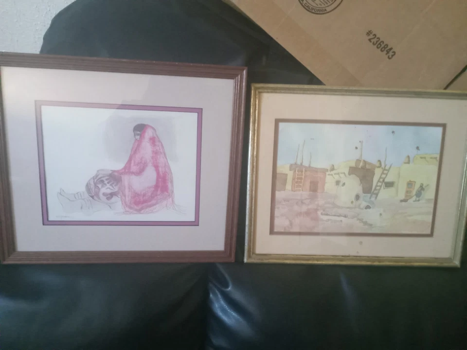 Un par de estampados Pueblo Southwestern/pueblo Foto 1 de 4