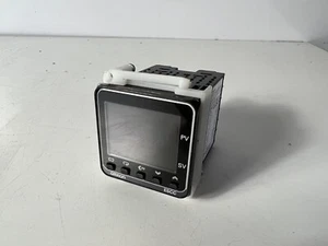 Controlador de temperatura Omron E5CC-RX2ASM-800 100-240 - Imagen 1 de 2