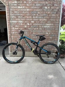 2014 Rocky Mountain Altitude 750 MSL – Carbon Trail Bike - Picture 1 of 8