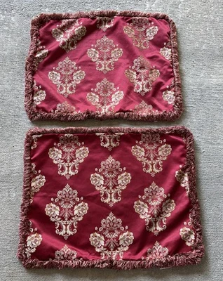 WATERFORD CHARLEMONT RUBY RED GOLD MEDALLION & STRIPES PILLOW COVER 20"x25" - Image 1 of 4