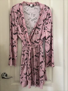 EUC Not A Morning Person Bademantel Nachtwäsche Morgenmantel rosa leicht Damen Large - Bild 1 von 8