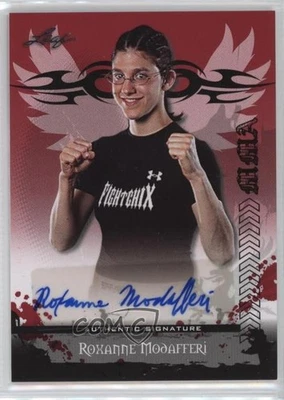 2010 Leaf MMA Auto Roxanne Modafferi #AU-RM1 Rookie Auto RC - Image 1 of 2