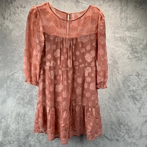 Neu mit Etikett Blumen Netz Chiffon Stufen Minikleid MED Dusty Rose Rouge Boho Cottagecore - Bild 1 von 11