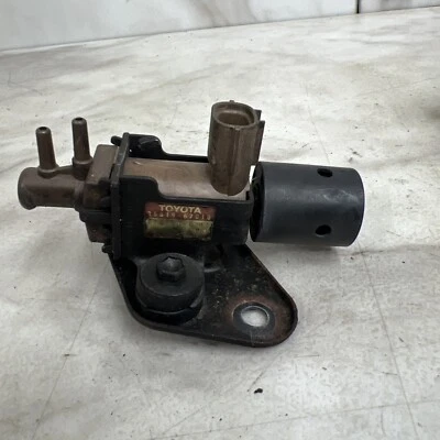 TOYOTA GRANVIA Hiace Hilux EGR VSV 3.0TD 1KZ-TE 25819-67010 OEM Land Cruiser Foto 1 de 4