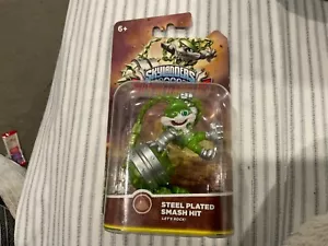 Skylanders Superchargers Steel Plated Smash Hit. New in Box - Picture 1 of 2