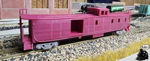 n scale great northern caboose - Picture 1 of 2