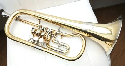 deutsches Flügelhorn mit Trigger - Bild 1 von 4