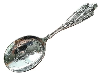 Cuchara bebé cigüeña registro nacimiento plata esterlina Webster GRABADA 'Patricia' Foto 1 de 4