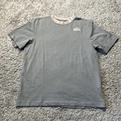 Camiseta gris de fútbol Y2k mediana para hombre Kappa línea de cinta con cuello Foto 1 de 4