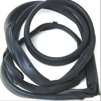 W124 Sedan Door Seal Rear Right New - Image 1 of 2