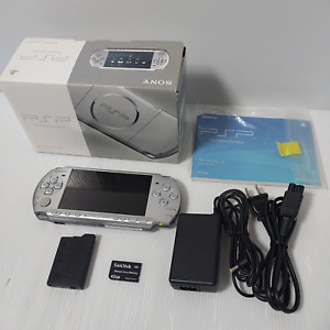 SONY PSP 3000 Mystic Silver console with box charger battery 2GB memory card