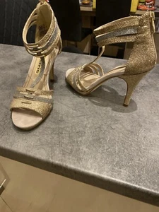 Tamaris Absatzsandalette Pumps Gr. 37 - Bild 1 von 3