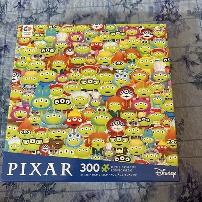 Rompecabezas Ceaco Disney Pixar Aliens piezas de gran tamaño 300 piezas 2021 Foto 1 de 2