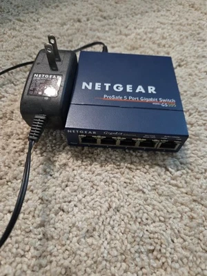 NETGEAR ProSafe 5-Port Gigabit Ethernet Switch GS105E V4 - Image 1 of 3