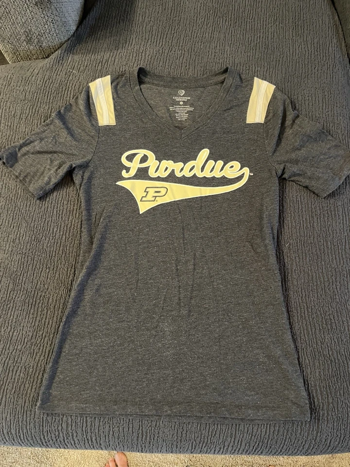 Purdue University Nike Womens V-Neck Shirt Short Sleeve Size Medium Boilermakers - Image 1 of 4