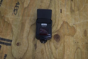 Metz 36 AF-4C Digital Flash Unit Canon TTL Hot Shoe External Camera Flash - Picture 1 of 4