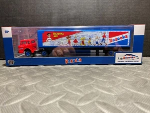 1/64 M2 HAULERS BAZOOKA 1958 FORD C-600 & 1949 MERCURY COUPE INSIDE TRAILER - Picture 1 of 5
