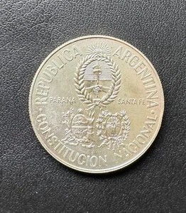 1994 Argentina 5 Peso Constitution Silver Coin - Picture 1 of 2