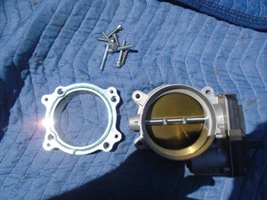 Ford Mustang GT350 2015-2020 carrocería del acelerador Gr3E-9F991-AA OEM - Imagen 1 de 5