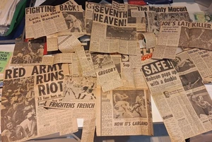 Some Old Manchester United Newspaper Reports From The 1970's - Picture 1 of 1