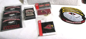 Lotto cimeli sportivi - Arizona Cardinals stagione inaugurale 2006 - toppe, spille - Foto 1 di 9
