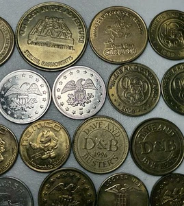 Arcade Token Lot (25) CLEAN Chuck E. Cheese Namco D&B Bowling BOWLING D&B *READ - Picture 1 of 20