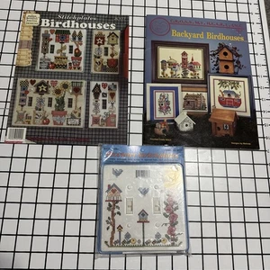 Stitchplates Backyard Birdhouses Leaflets & Decorator Switchplates Cross Stitch - Picture 1 of 17