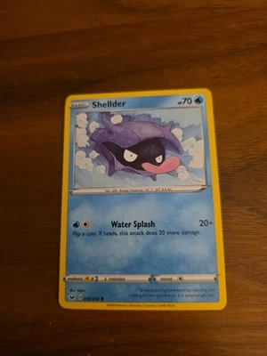 Shellder 040/202 Swsh01: Sword & Shield Regular - Image 1 of 2