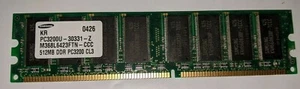 Used Samsung 512 MB DIMM DDR Memory (M368L6423FTN) - Picture 1 of 1