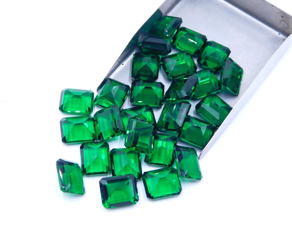 10x12 MM Lab Created Emerald Oval Cut Loose Gemstone For Jewelry Making P-730 - Image 1 of 4