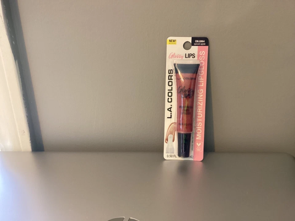 L.A. Colors Glossy lips - Image 1 of 1