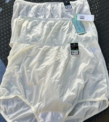Vanity Fair Womens High Waisted Perfectly Yours Briefs Sz 8 Ivory Lot Of 3 - Image 1 of 3