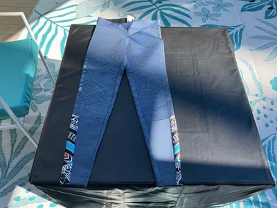 Pantalones de traje de neopreno Rip Curl SUB Bomb talla 8 estampado hawaiano Foto 1 de 4