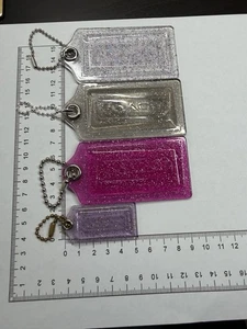 Lote de 4 etiquetas colgantes Coach Poppy Glitter (2x 3.5" 1x 2") - Imagen 1 de 7