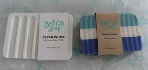 BUFF CITY SOAP 2pc Set SHORE THING Scent 5.5 oz Bar +Clean White Dish Holder NEW - Picture 1 of 5