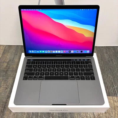 2019/2020 MacBook Pro 13 QUAD 3.9GHZ - 128GB SSD - Apple Laptop - Image 1 of 4