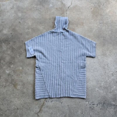 Per Se Carlise Sample Ribbed Sweater  Gray Nwt $428 Medium  - Image 1 of 3