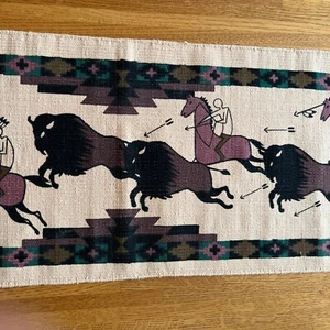 EL PASO SADDLE BLANKET “Indians & Buffalo ” TABLE RUNNER 13x75 Cotton Made India - Picture 1 of 6