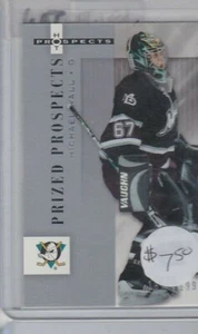 MICHAEL WALL 05-06 HOT PROSPECT-PRIZED PROSPECTS ROOKIE CARD SERIAL#'D 1875/1999 - Picture 1 of 12