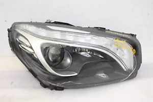 Faro xenón derecho mercedes sl r231 amg 2023 a2318207461 *lente agrietada* - Imagen 1 de 16