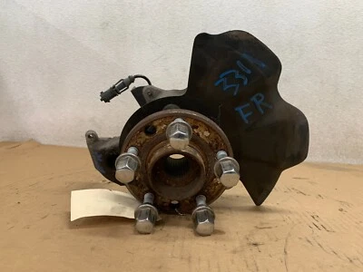 06-10 PONTIAC SOLSTICE FRONT RIGHT PASS SIDE SPINDLE KNUCKLE HUB, OEM LOT3311 - Image 1 of 4