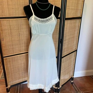 Vestido sin tirantes vintage blanco de encaje con detalles de ribete transparente y encaje - Imagen 1 de 8