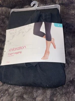 NWT Xhilaration Black Capri Leggings Size Small 4/6 - Image 1 of 2