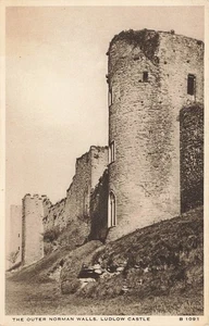 The Outer Norman Walls Ludlow Castle Postcard (H685) - Picture 1 of 3