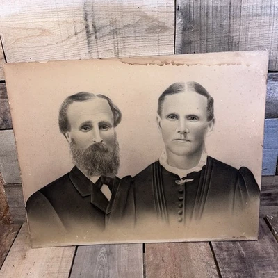 Antiguo retrato carbón GRANDE 16” X 20” pareja hombre mujer Foto 1 de 4