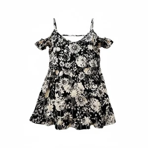 Forever 21 L Black White Floral Off Shoulder Top R $35 - Picture 1 of 10
