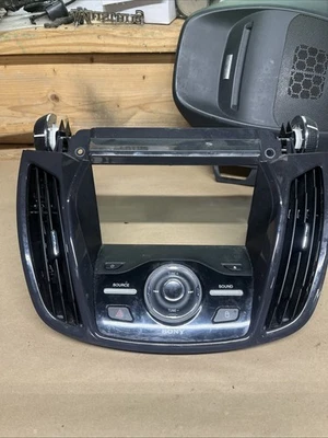 Ford Escape SYNC *' Sony Navigation Radio / CD / Infotainment System - Image 1 of 2