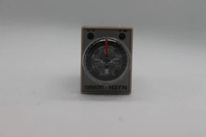 Omron Timer #H3YN-4, 14-polig, 24VDC Spule, gebraucht - Bild 1 von 4